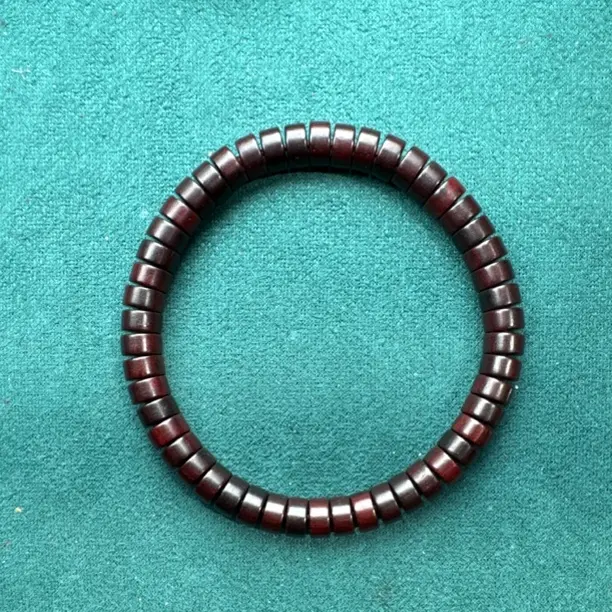 印度小叶紫檀老料4*7mm药片珠文玩手串（福利款，有微瑕，介意慎拍）