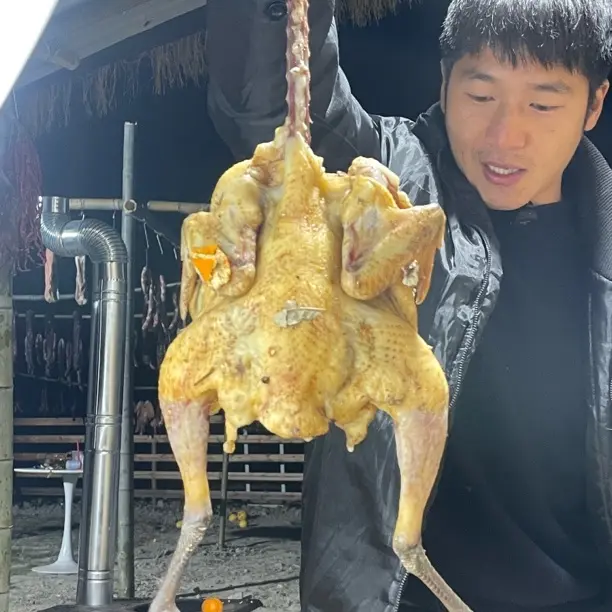 农家散养风干咸鸡农村土鸡手工腌制腊味干货