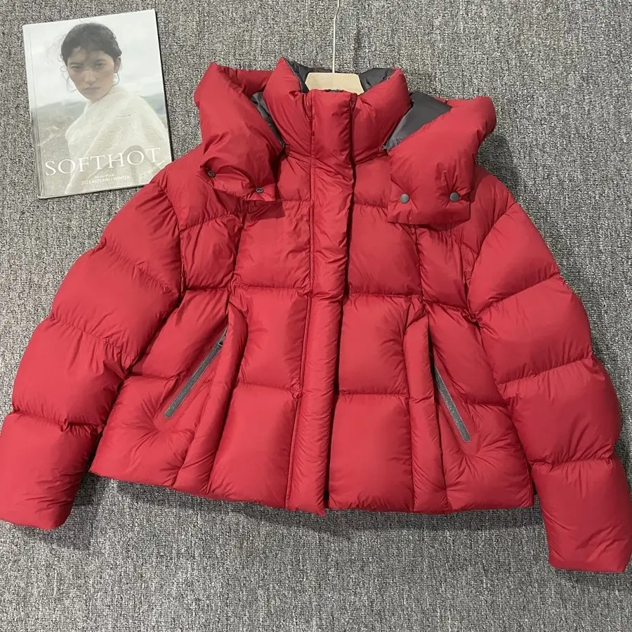 立领可拆卸帽鹅绒外套女休闲宽松保暖连帽拼接短款冬季新款