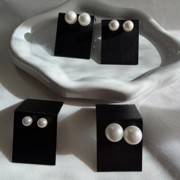 合金珍珠耳饰 炫彩珠光正圆珍珠耳钉百搭气质耳针