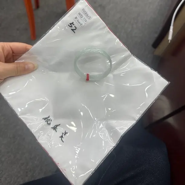 A货冰透时尚气质翡翠手镯