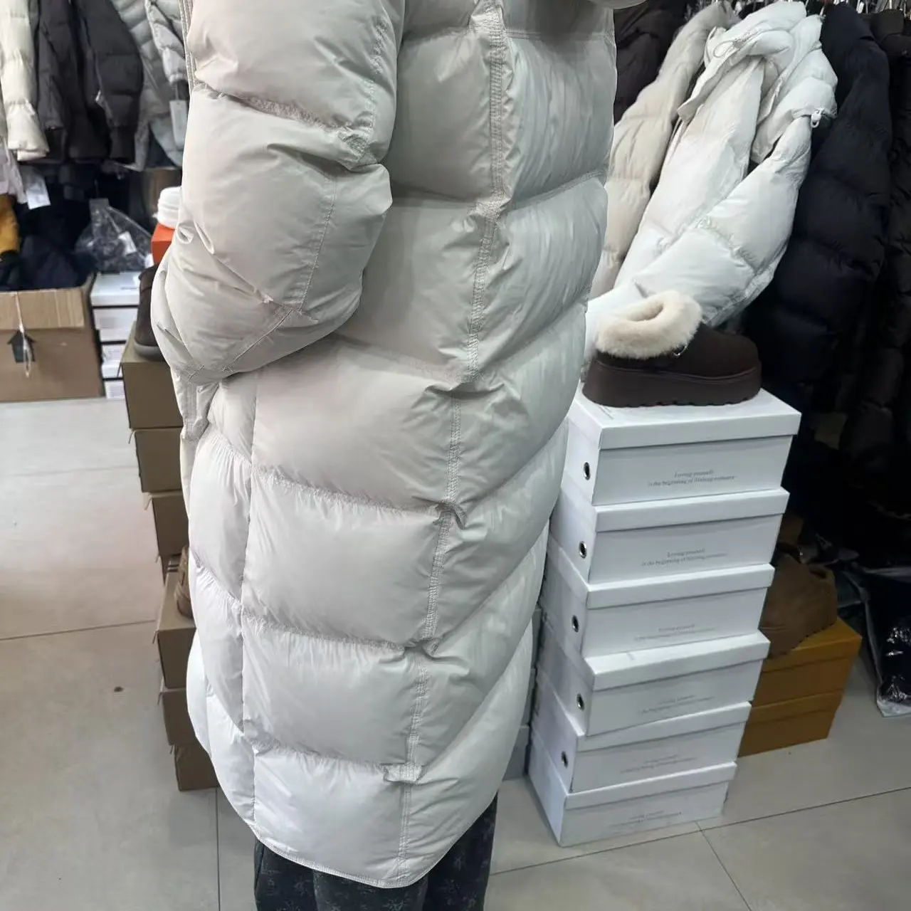 香港一诺，发如雪