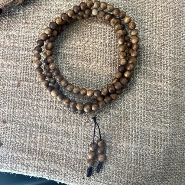 沉香沉香06多圈10克圆珠手串A009多样性发一