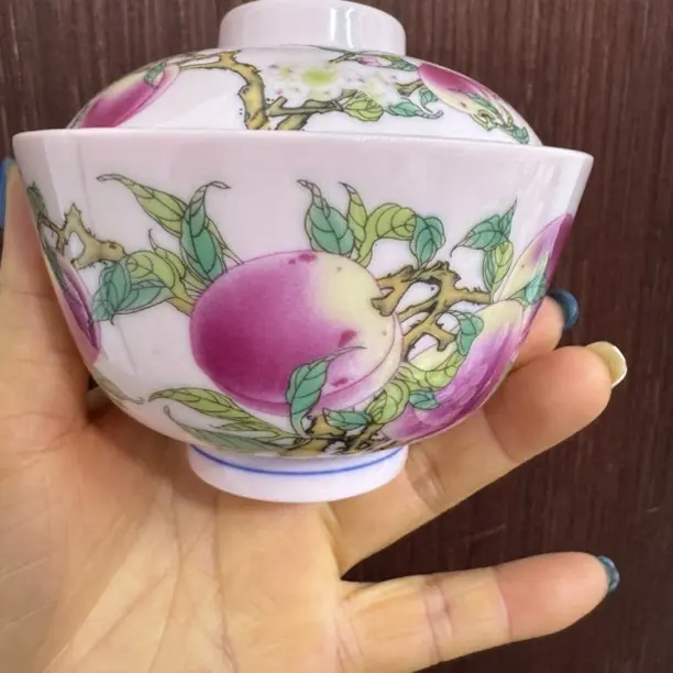 陶瓷九桃粉彩高档盖碗