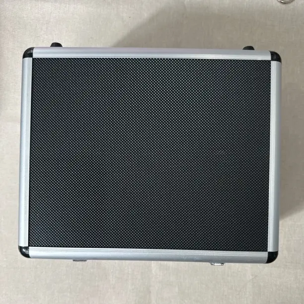 便携式铝合金工具箱