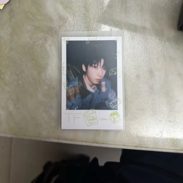 杨博文肆意突围卡包sp手写卡背全新默认出厂瑕