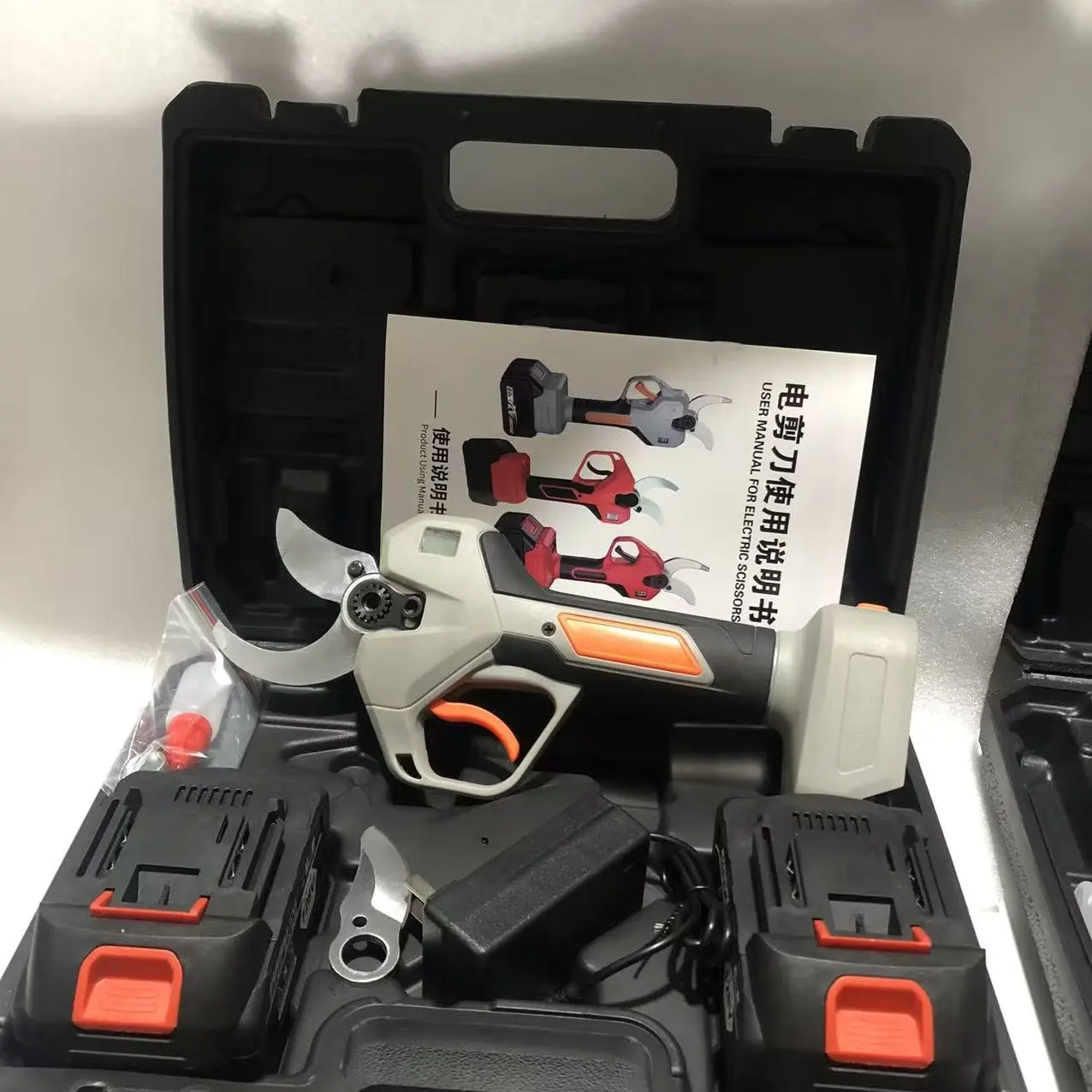 电动修枝剪刀充电式无线锂电园艺园林粗枝大功率适用果树修剪