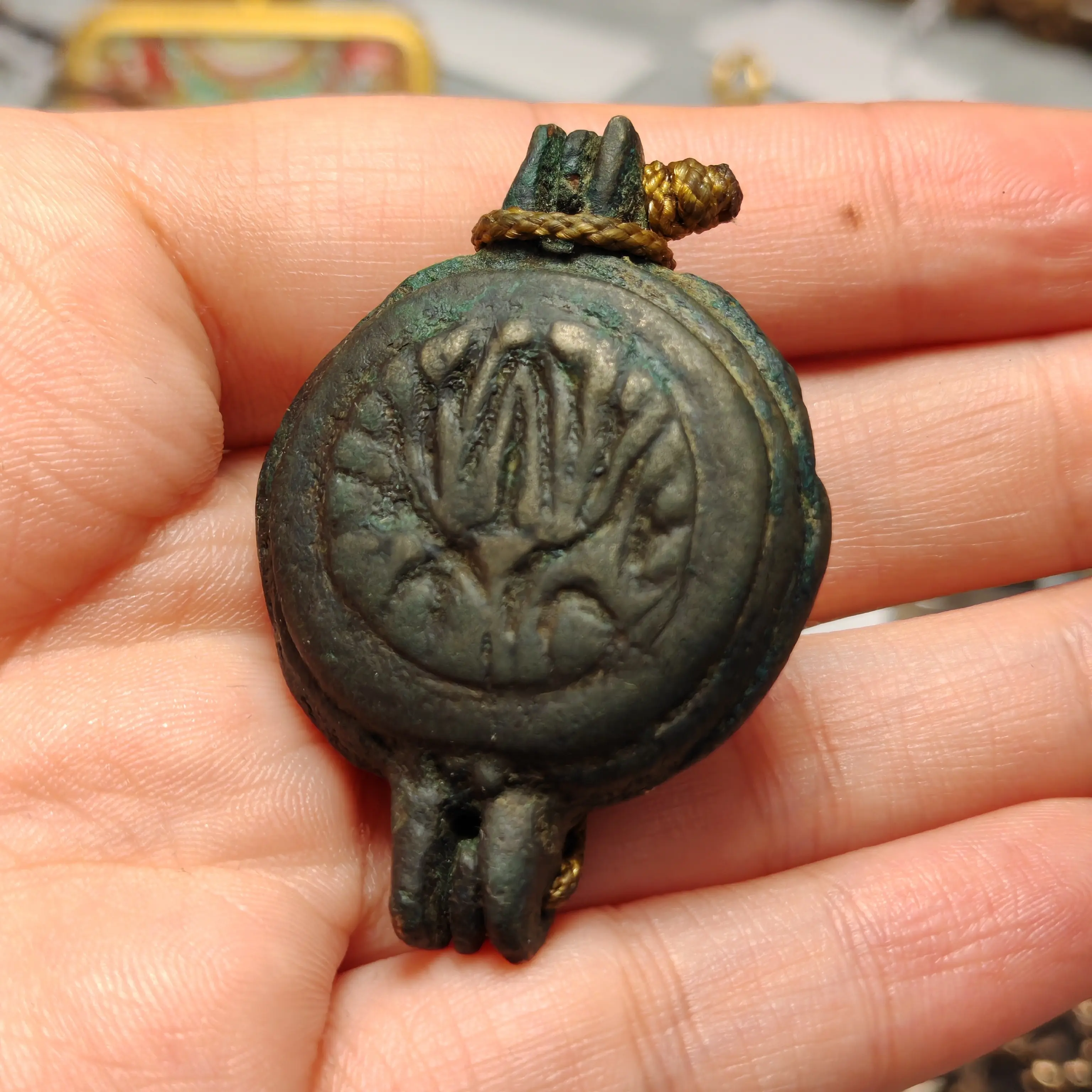  西藏特色文玩随身挂饰