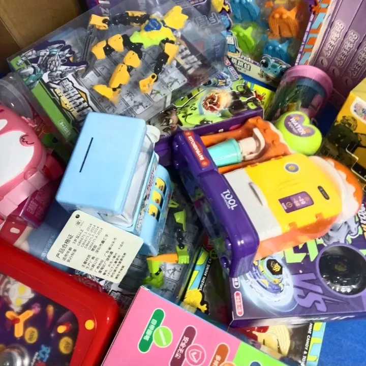 库存玩具落灰瑕疵糖不新鲜拆掉玩玩具介意慎拍，不包电