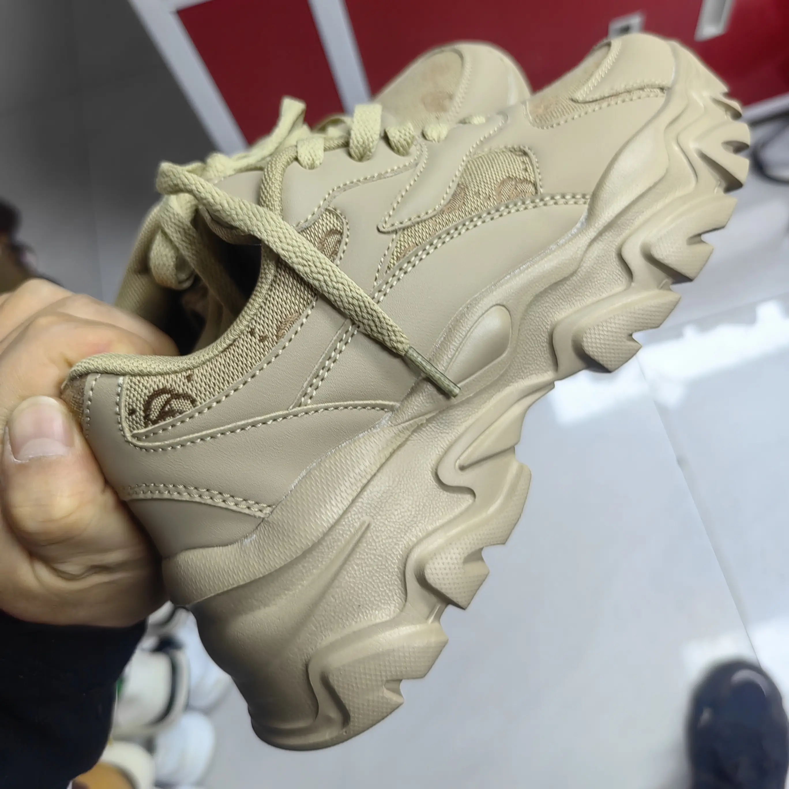 秋冬新款厚底增高防滑耐磨百搭休闲老爹运动鞋男女款