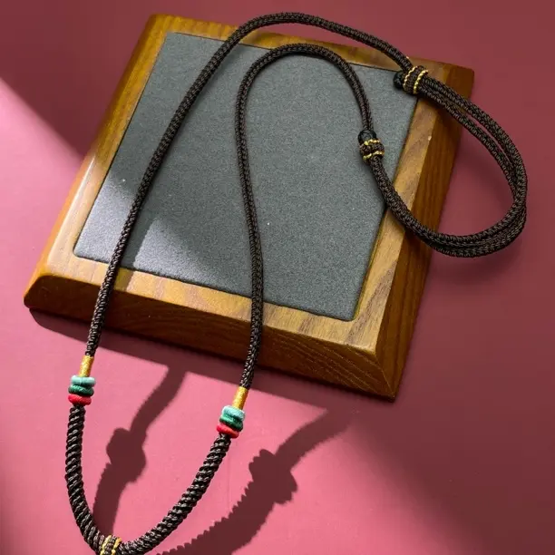 挂绳侧面唐卡佛牌可调八股编绳