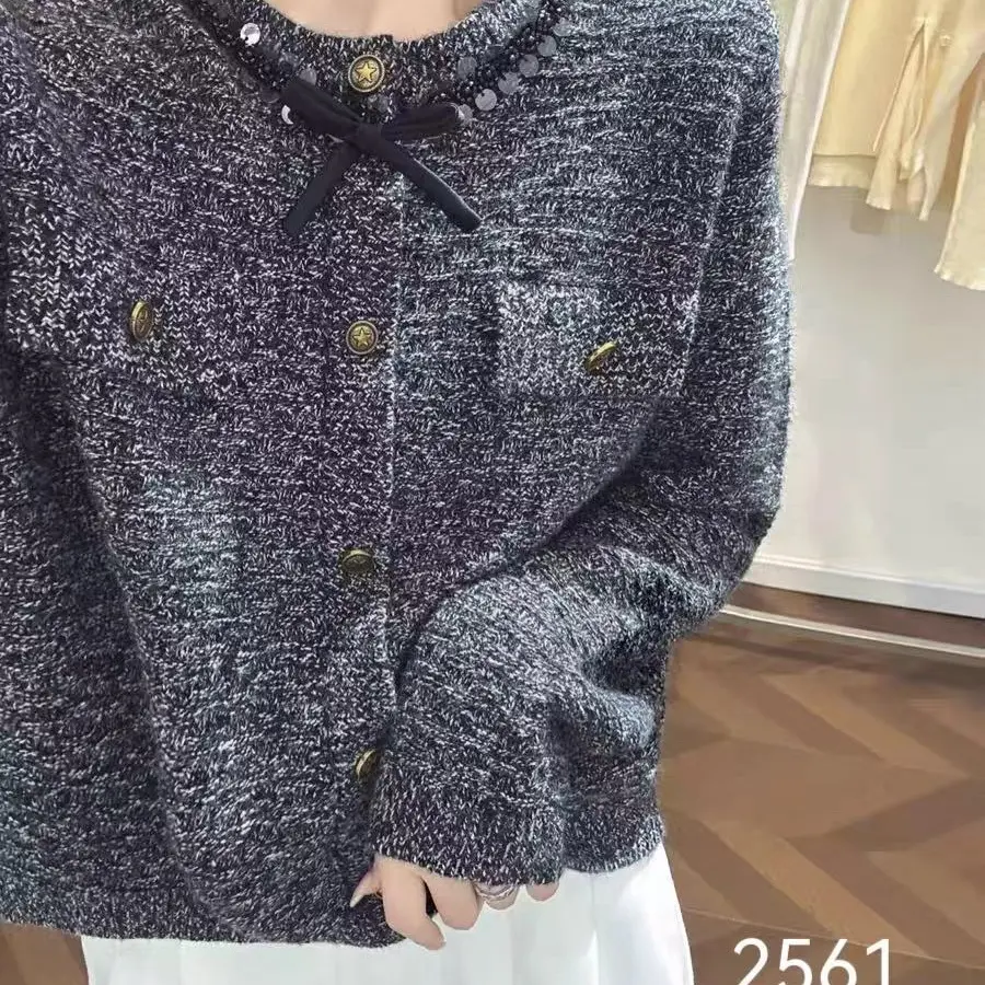 王荣女装小香风毛衫