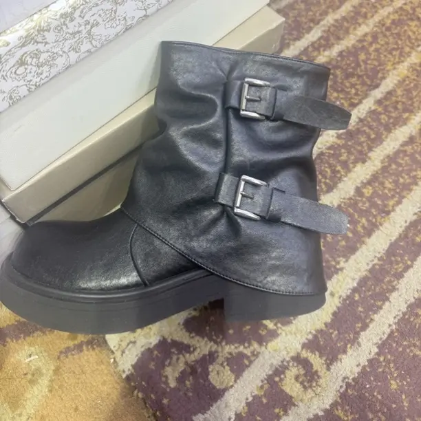 秋冬复古百搭厚底皮带扣加绒女士堆堆靴显瘦