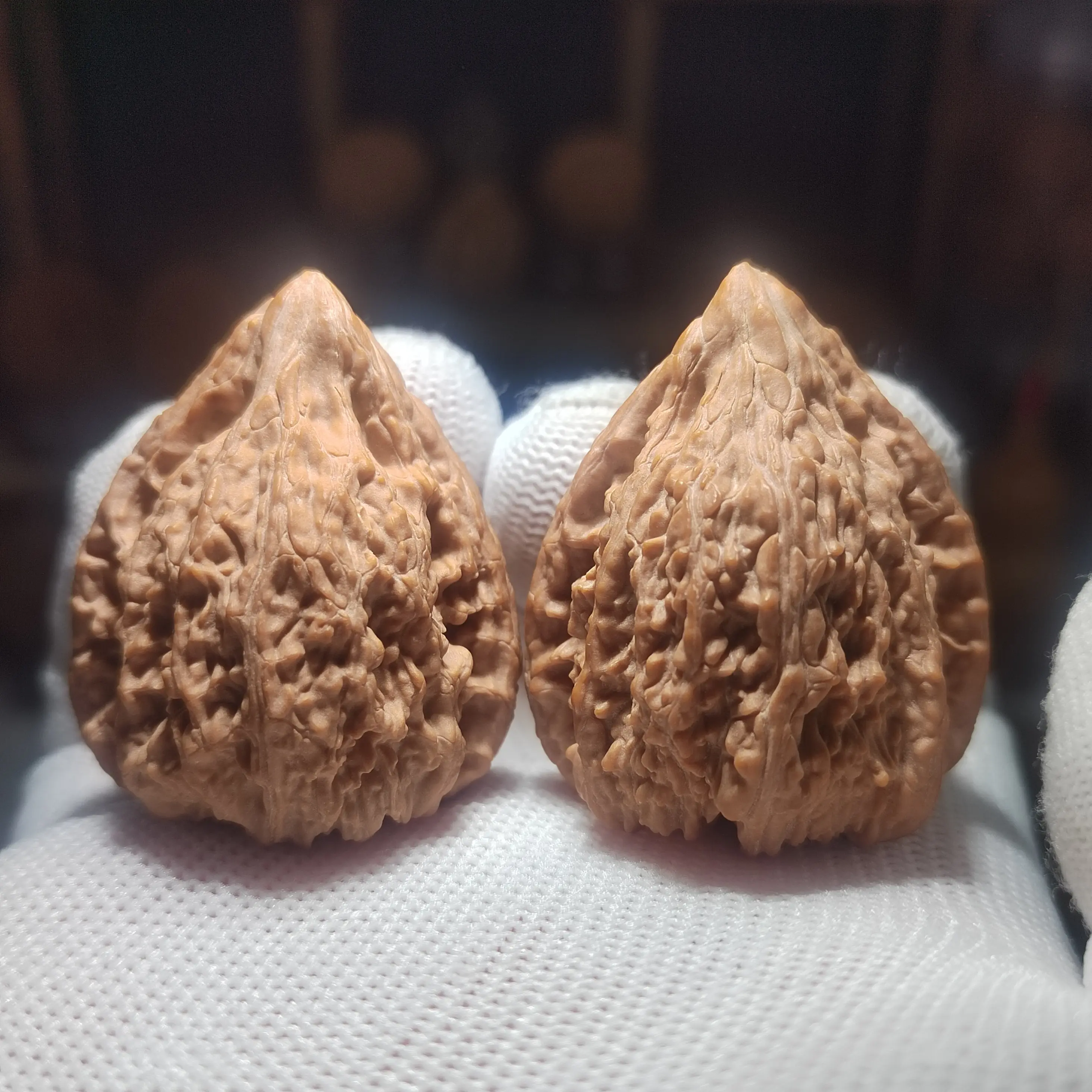 文玩核桃塔尖2025头茬精品