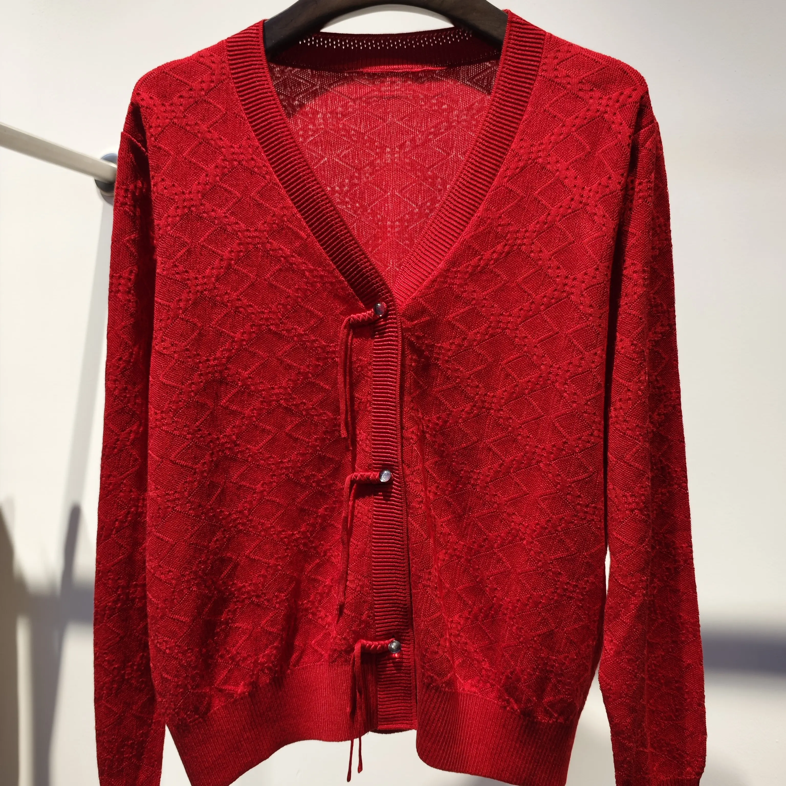 秋季新中式国风盘扣针织开衫喜庆红色V领毛针织衫