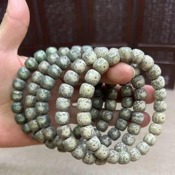 海南石玉料星月菩提9*10mm精品单圈手串男女通用款