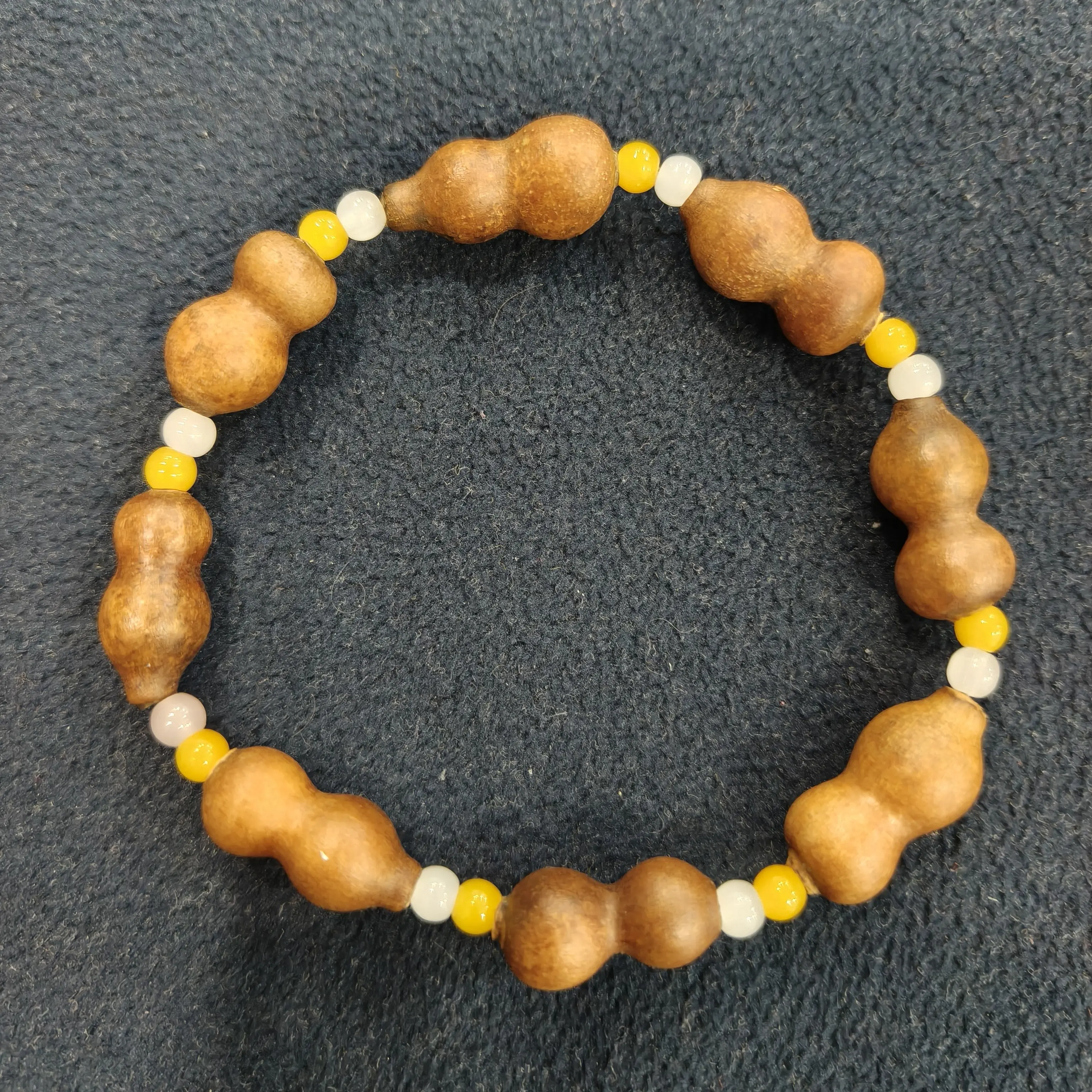 精品草里金葫芦手串适合把玩收藏寓意福禄到家