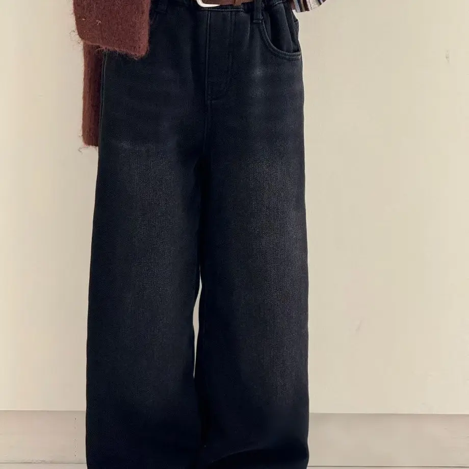 糖依果家 2025儿童蝴蝶绣花直筒牛仔裤羊驼绒5166