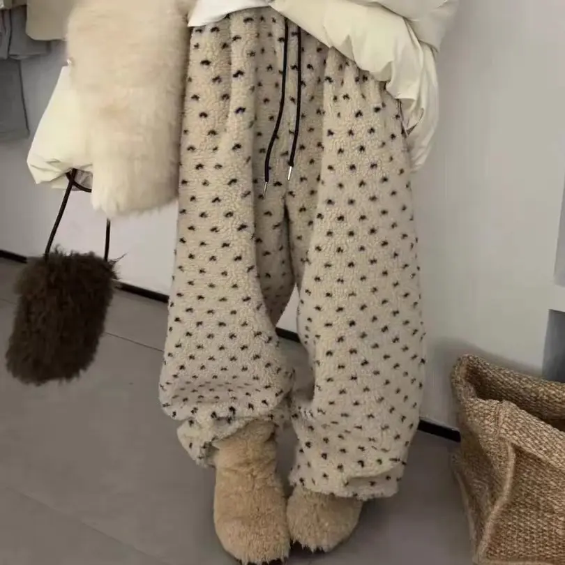 ▪️现货·東R正版羔羔毛爱心可抽绳两穿直筒裤百搭毛绒休闲长裤