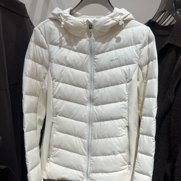 娟姐专属瑜伽款轻薄短款连帽修身运动休闲90白鸭绒