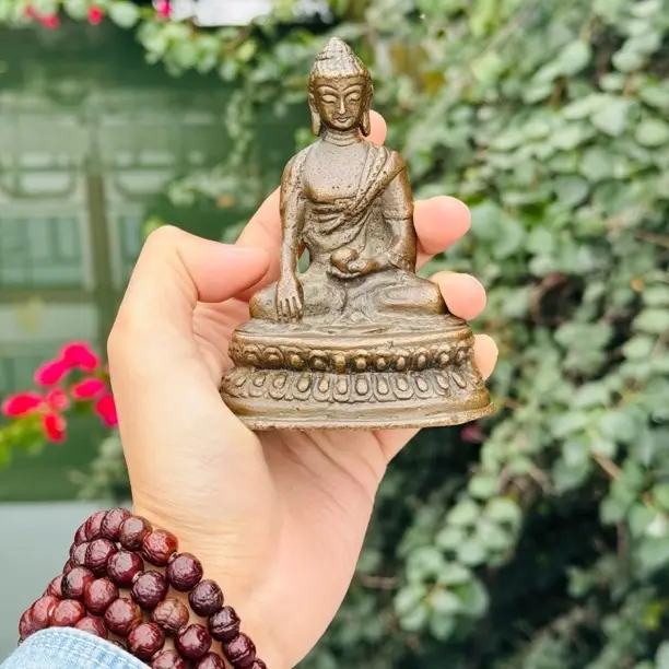 释迦摩尼老造像黄铜