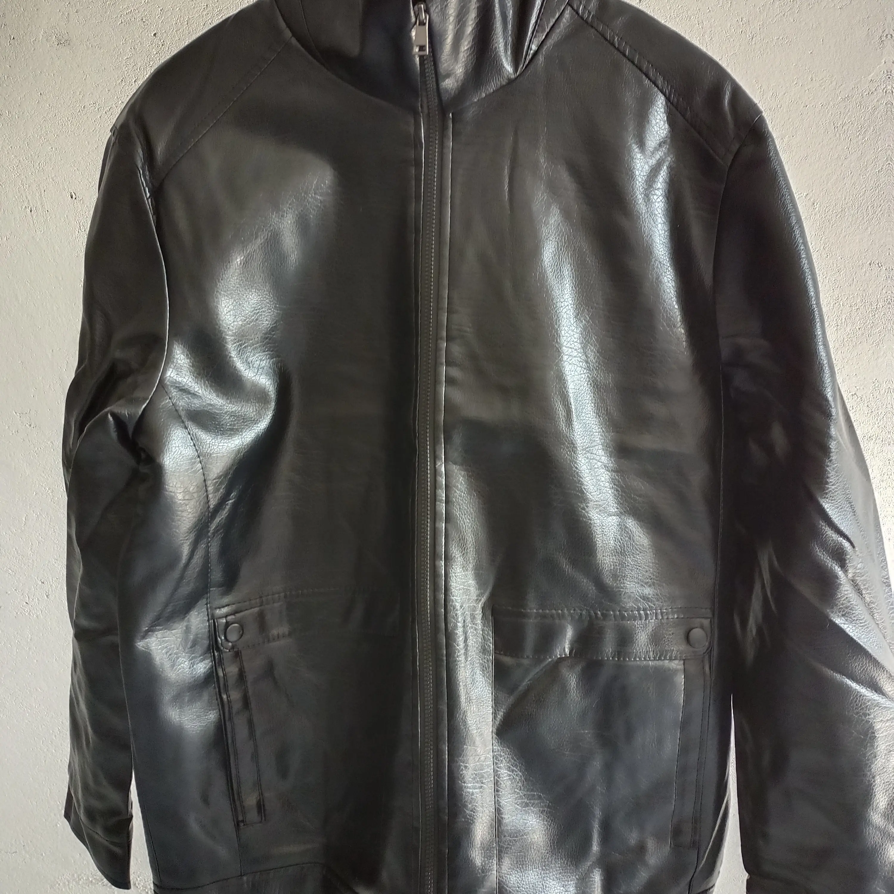 全新断码皮衣  Pu皮质  一物一拍  介意者慎拍 不退不换