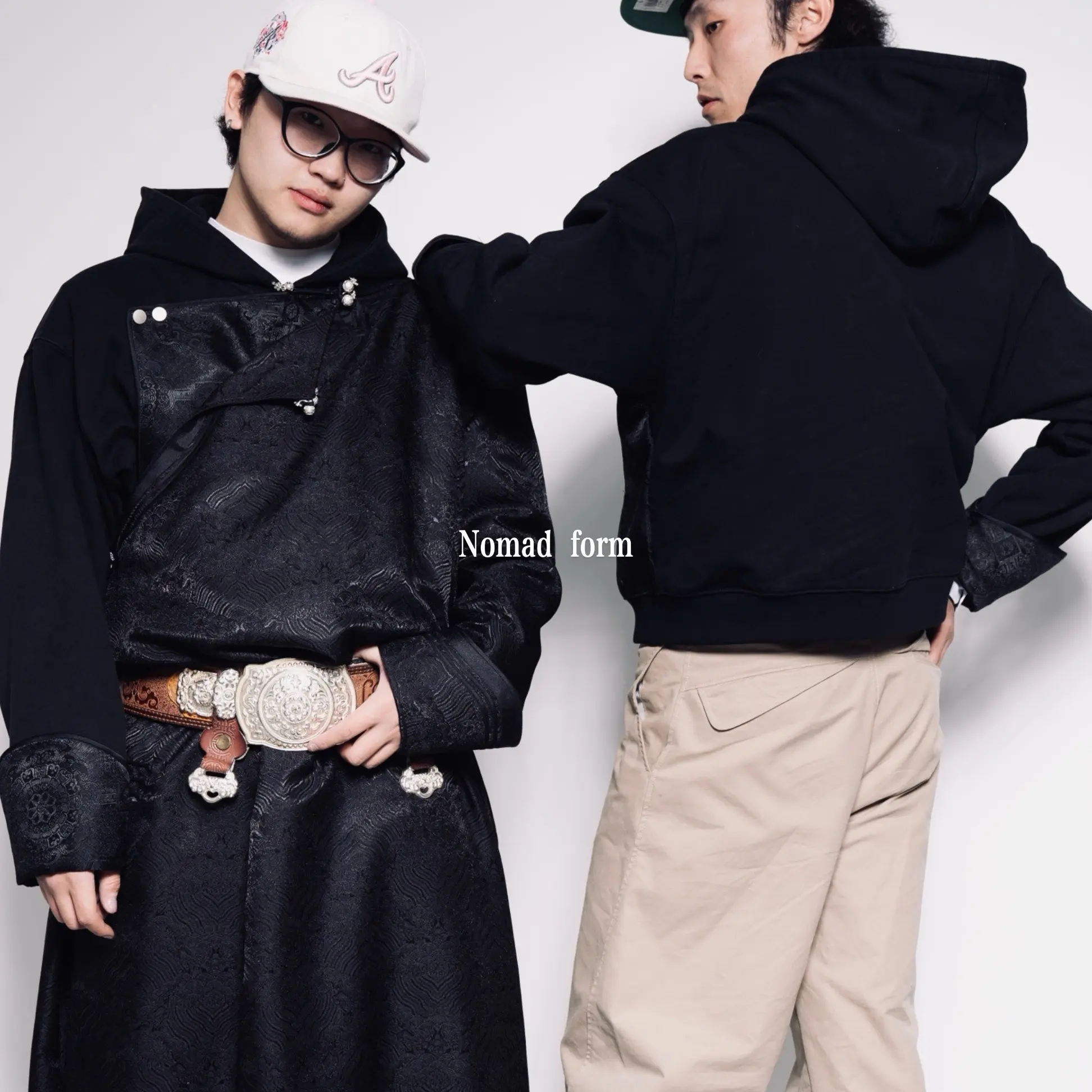 Nomad form（诺睿）新蒙式clean fit拉链重磅卫衣