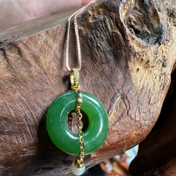 和田碧玉甜甜圈时尚百搭锁骨链