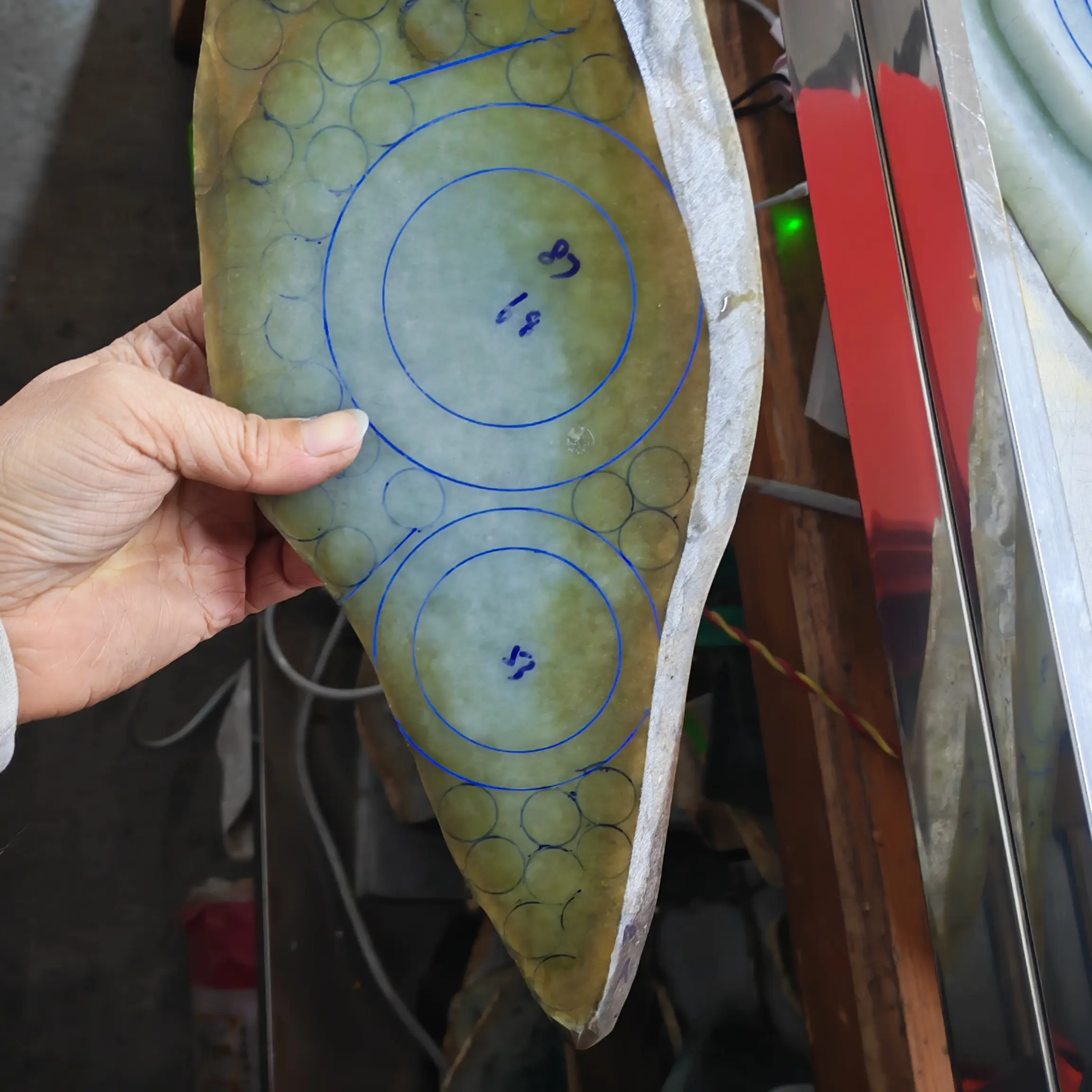 纯天然缅甸翡翠A货手镯雕刻定制