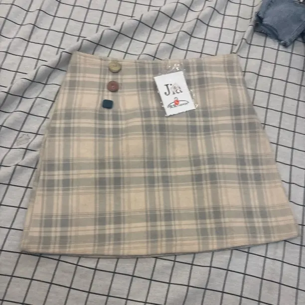 复古学院风高腰显瘦格子半身裙女秋冬季防走光a字包臀毛呢短裙