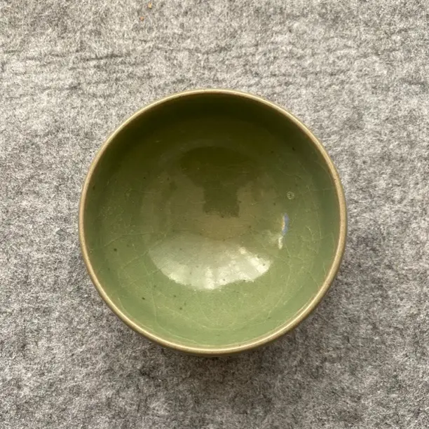 陶瓷青瓷小碗莹润质感器型端庄雅致