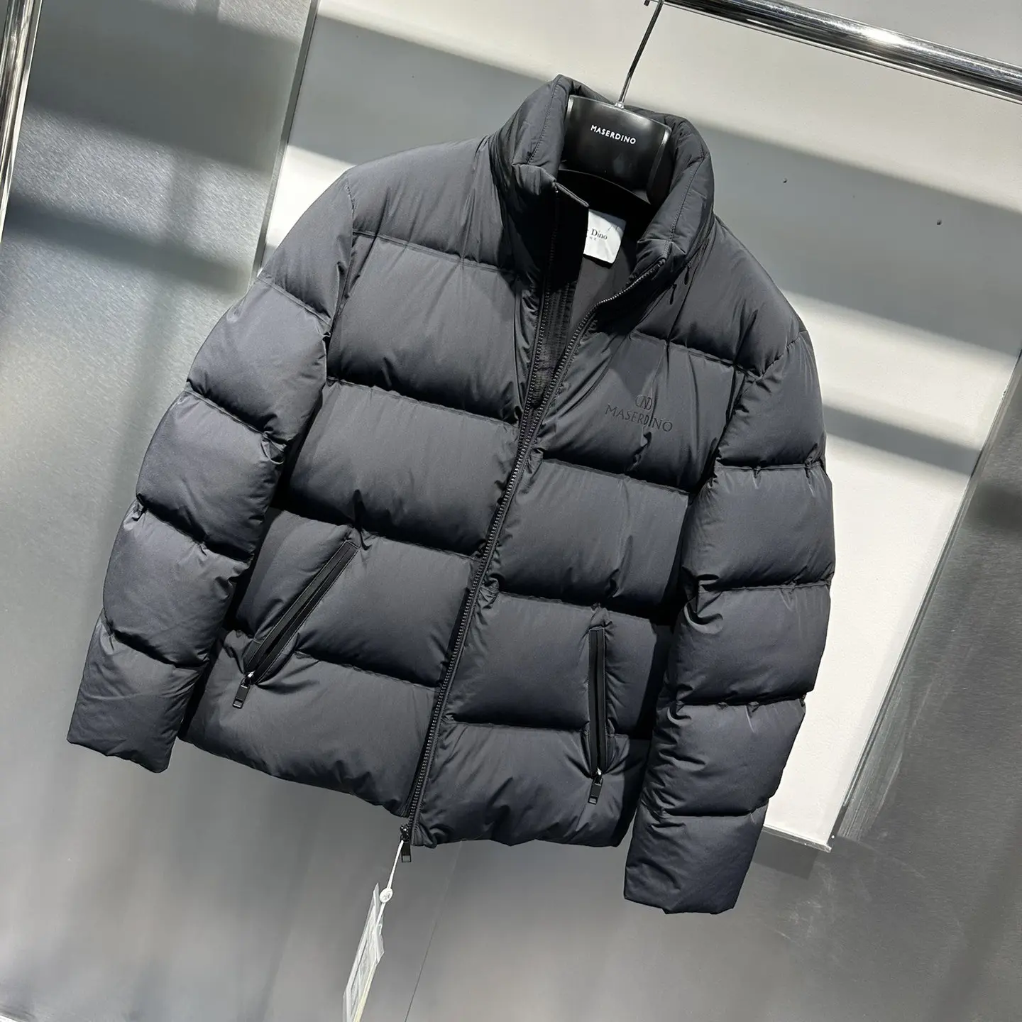 《VASA》25冬男士立领防泼水加厚羽绒服