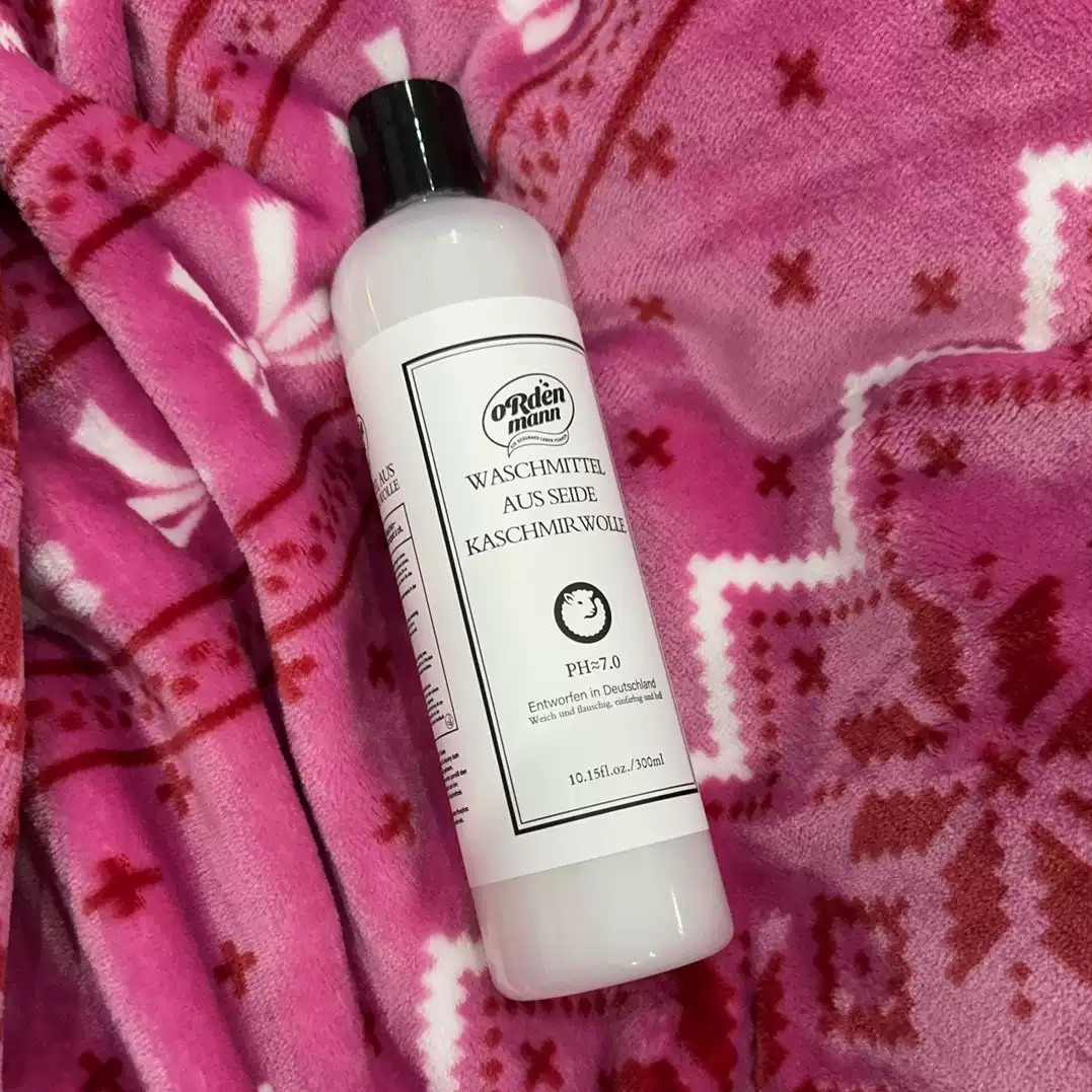 真丝守护神！温和养衣真丝羊毛专用洗衣液羊绒毛衣蓬松柔顺清洗剂