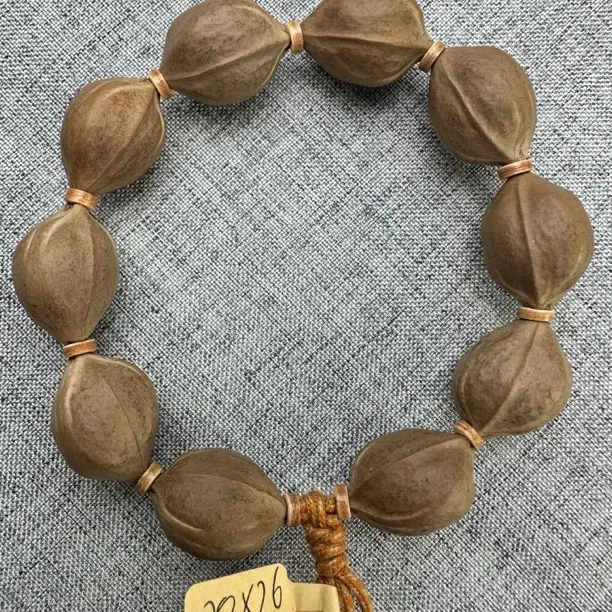 20X26 梅林老树铁核三花鲨鱼背文玩手串