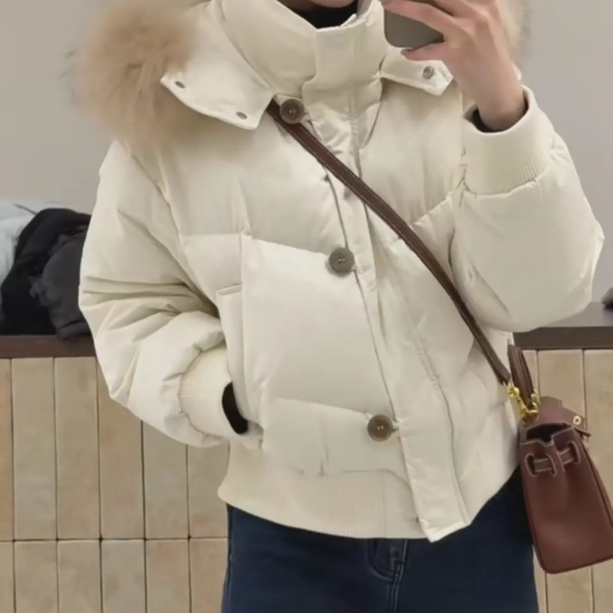 冬季新款高级感韩版宽松短款毛领连帽棉服女