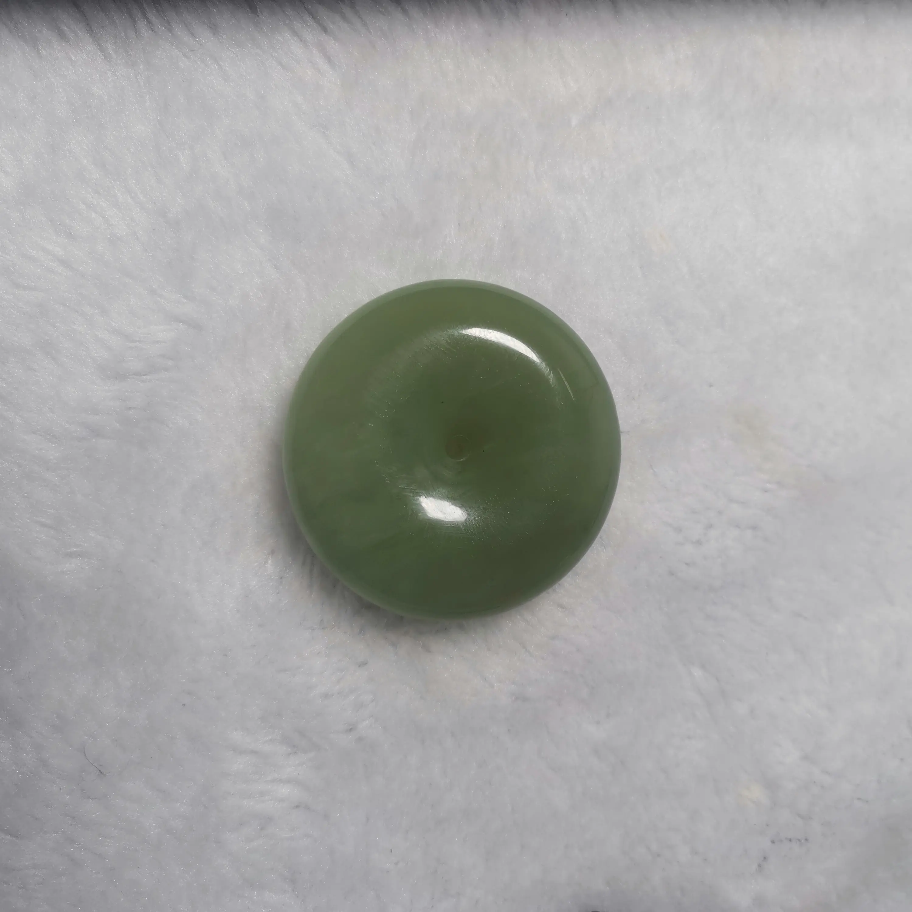 天然岫玉精美挂件平安扣