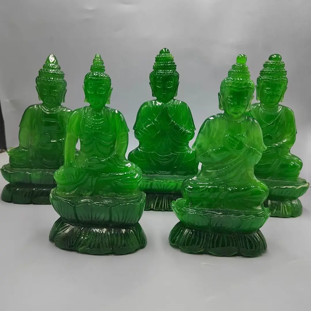 店铺推荐翡翠佛一套