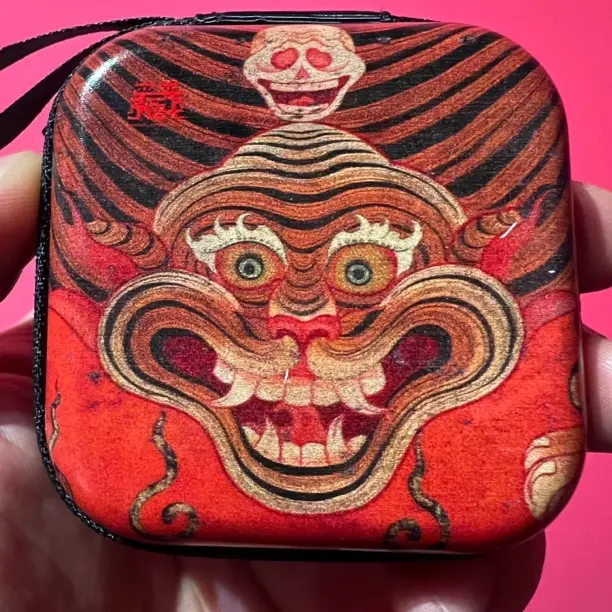 首饰盒/箱 藏式彩绘珠串收纳盒长7宽7厚3.2厘米