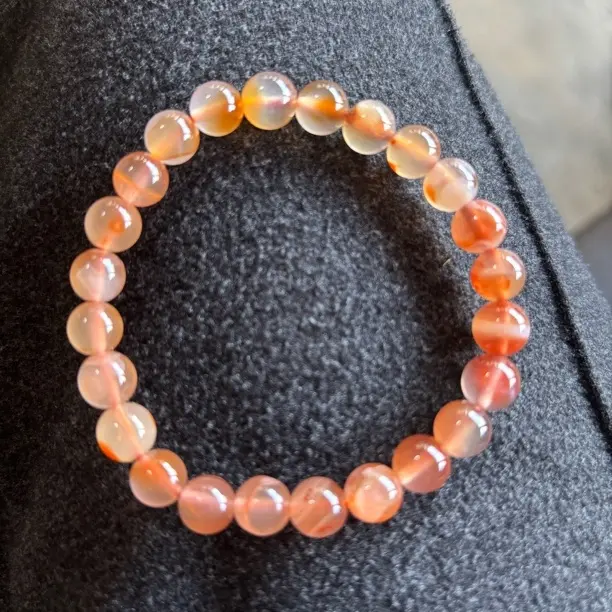 玛瑙女士冰种小手串