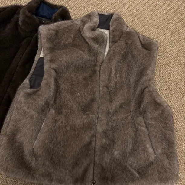 8296无袖设计感小众叠穿外搭马甲