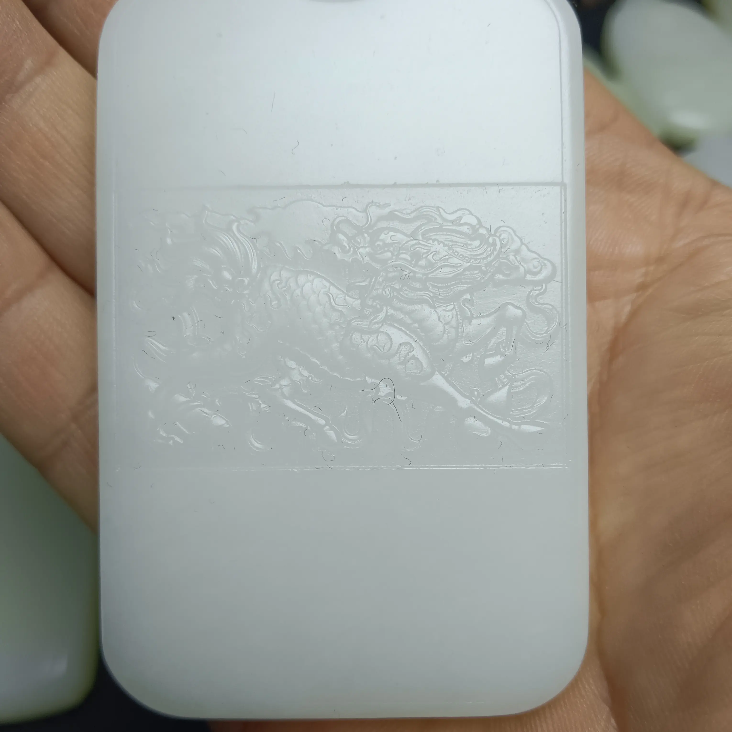 纯天然新疆和田玉白玉平安无事牌吊坠手工雕刻玉石挂件