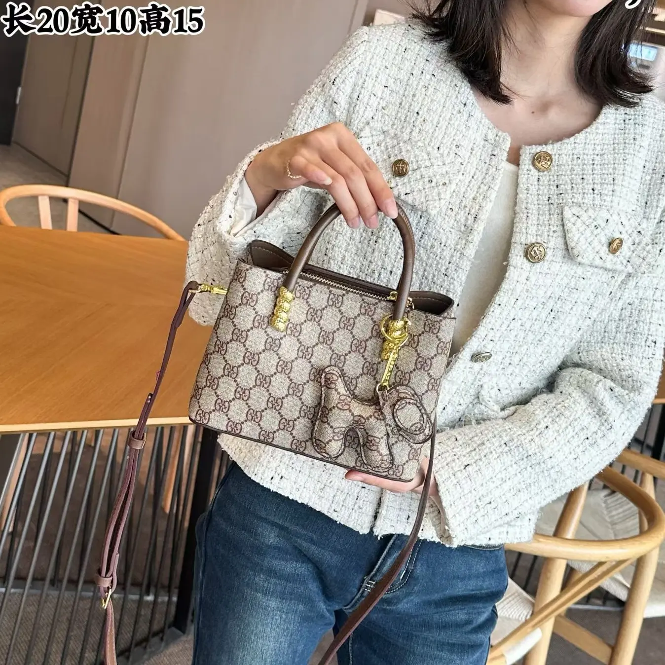 秋冬新款单肩斜挎手提时尚百搭女包