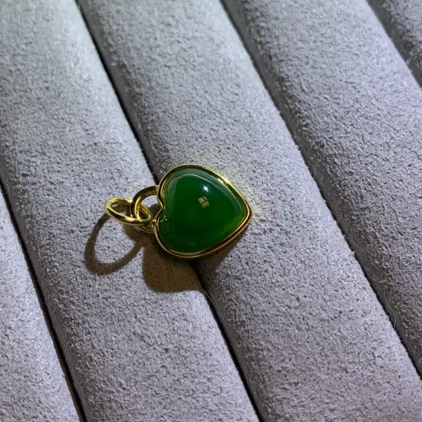 【六六和田玉】天然碧玉吊坠：A272