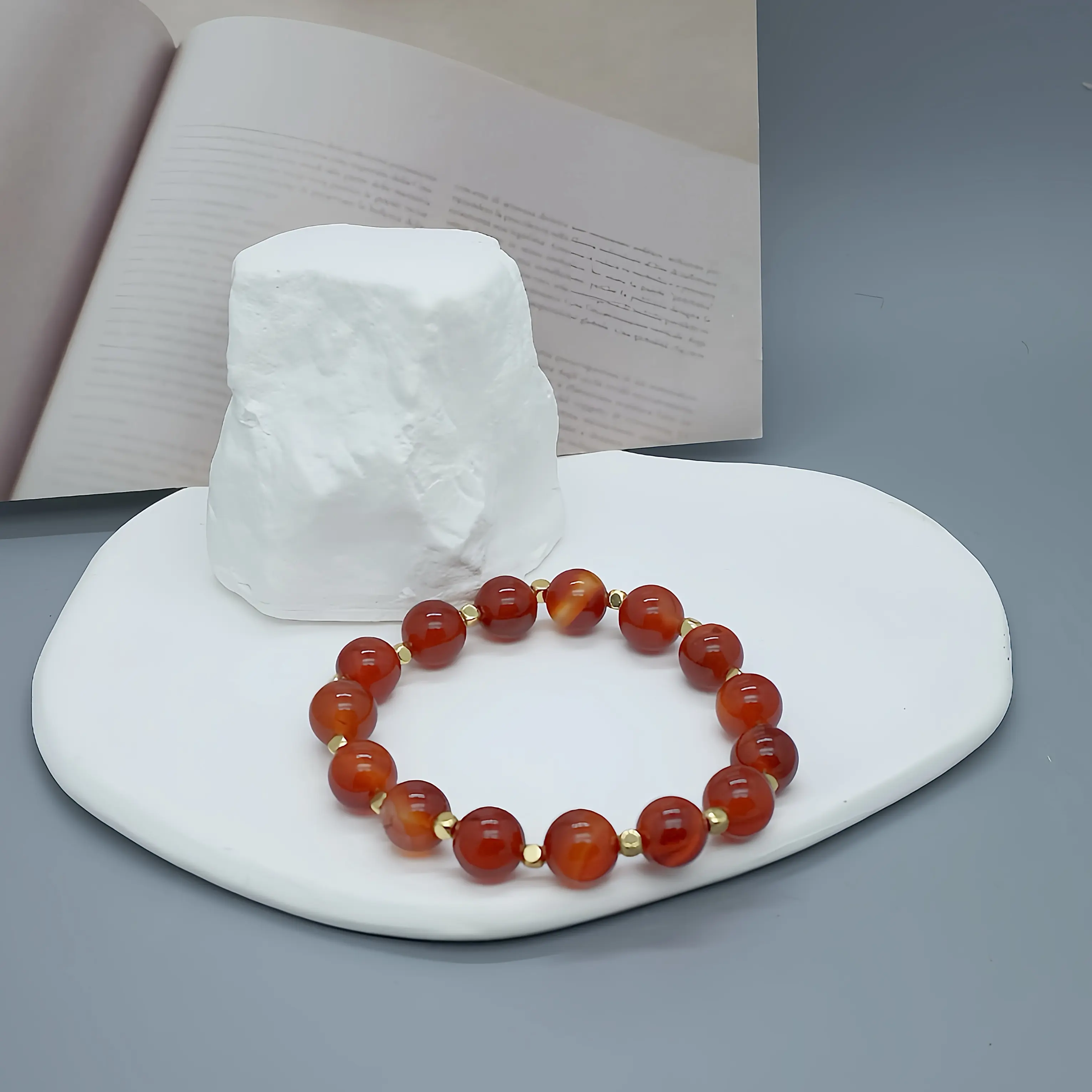 「鸿运鎏金」天然红玛瑙水晶单圈手串原创设计女显白气质多样性发一