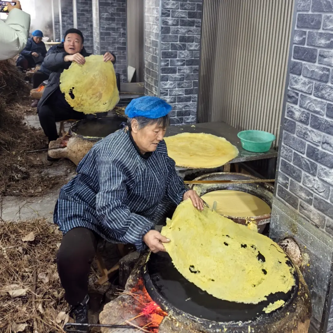 玉米小米大豆新粮食柴火小鏊子纯手工