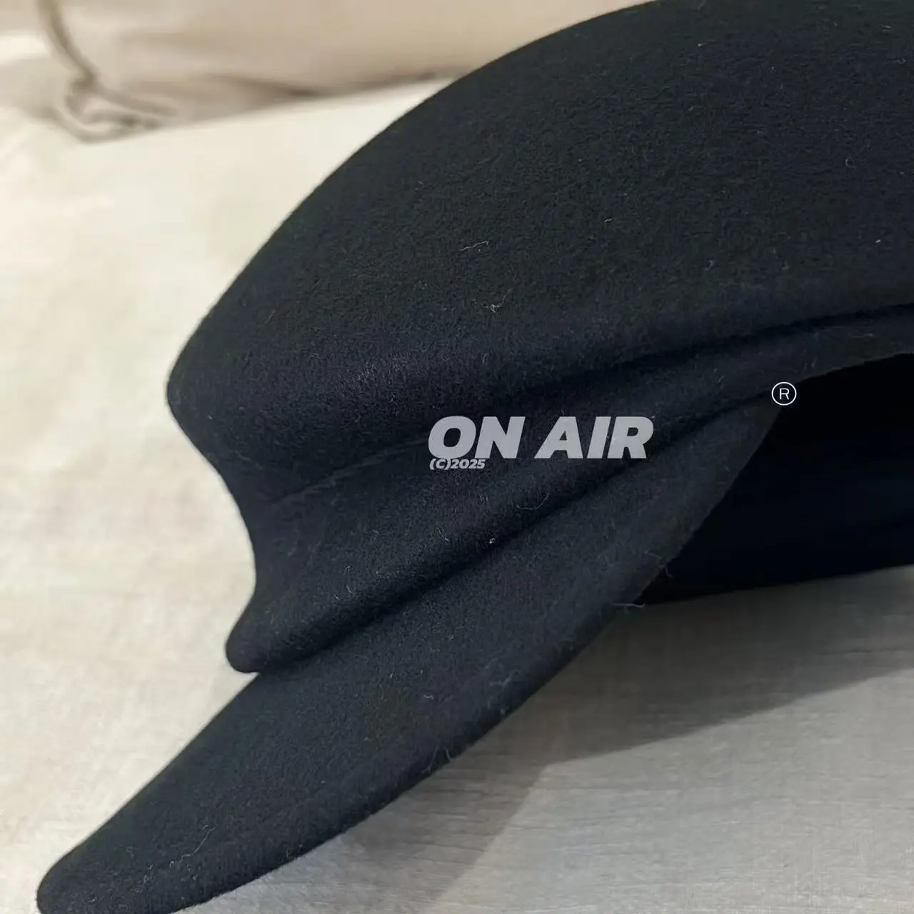 慧莹欧尼 黑色羊毛报童帽秋冬女款