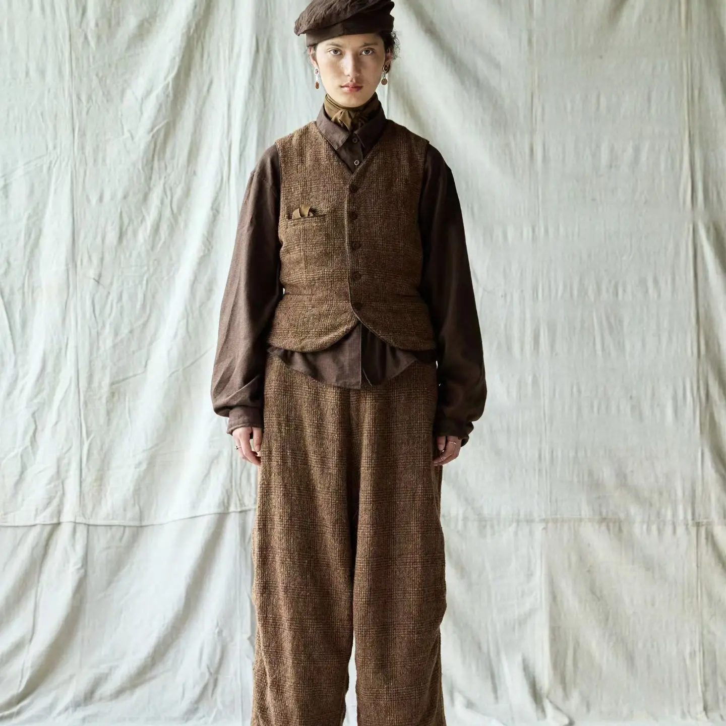 左岸迷香25秋冬羊毛混纺复古马甲