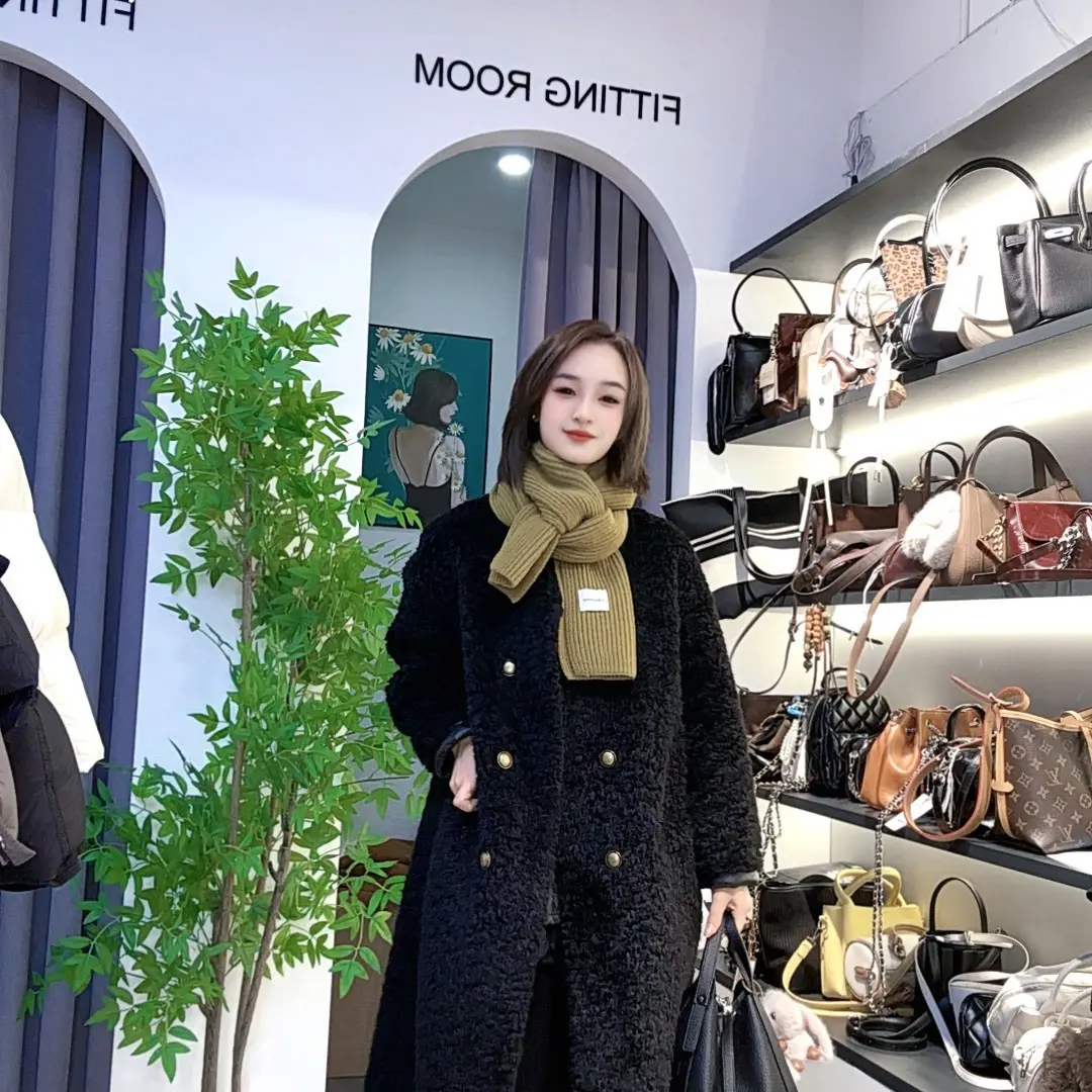 饭饭家 长款毛毛外套