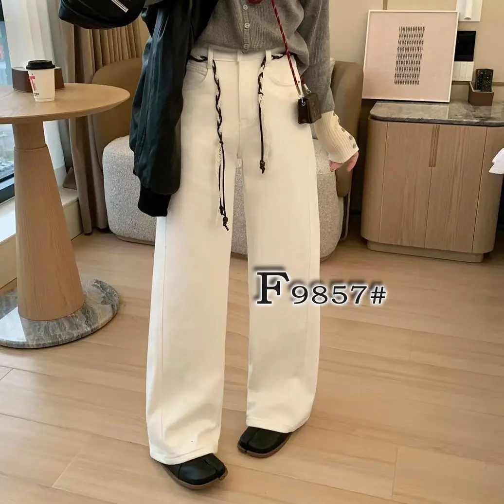 直筒牛仔裤三色可选轻熟女四季百搭厚款显瘦宽松9857