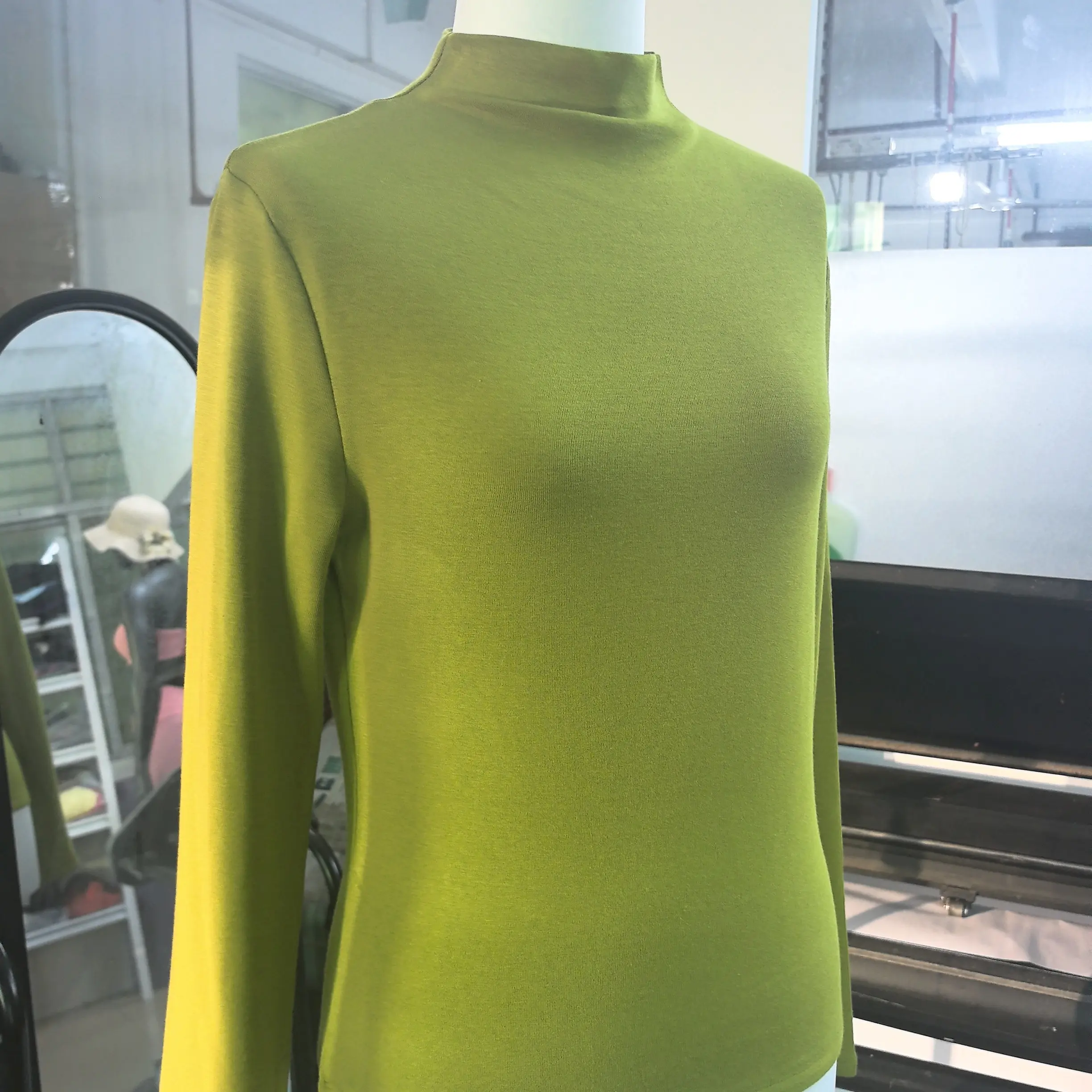 秋冬新款简约百搭半高领德绒女士打底衫内搭